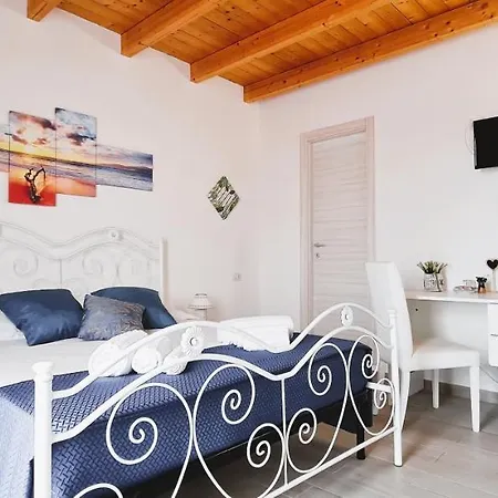 Guest house Kalispera Torre Lapillo