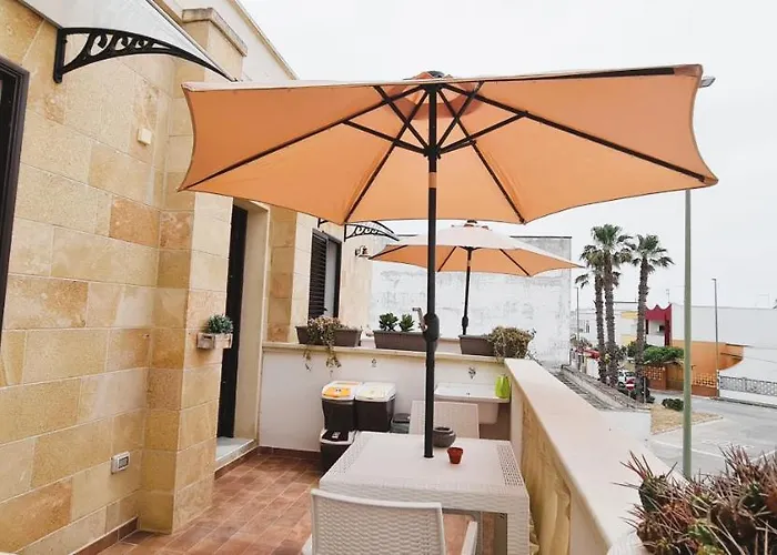 Kalispera Pensión Torre Lapillo