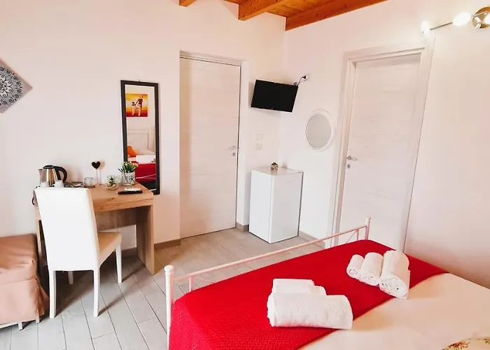 Kalispera בית הארחה *