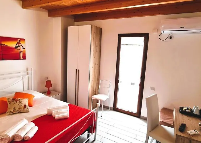 Πανσιόν Kalispera Torre Lapillo