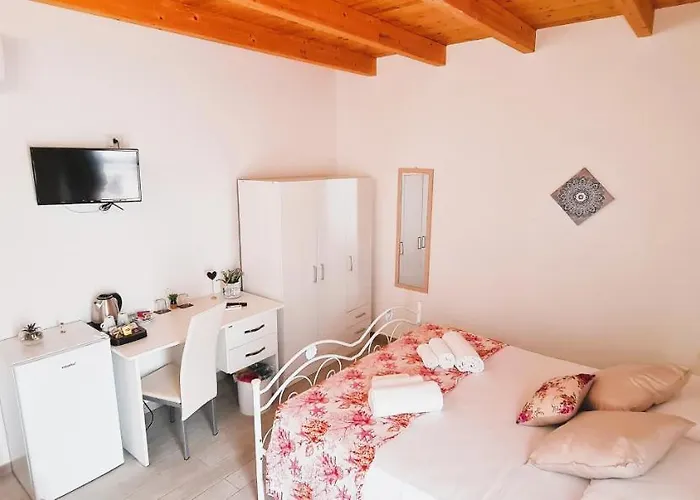 Πανσιόν Kalispera